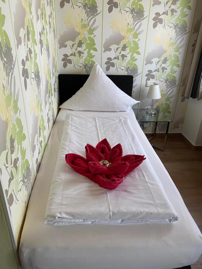 Hotel Nassauer Hof Wissen ภายนอก รูปภาพ