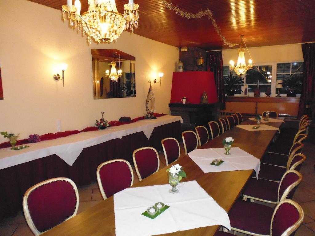 Hotel Nassauer Hof Wissen ภายนอก รูปภาพ