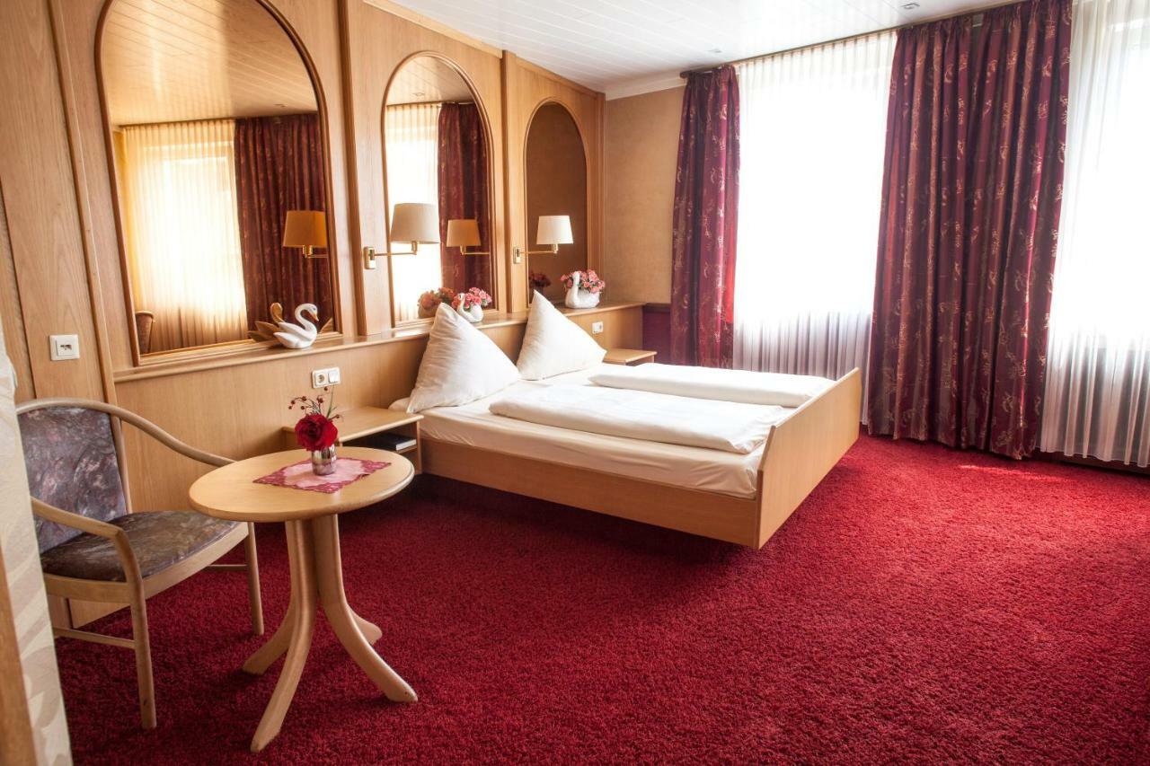 Hotel Nassauer Hof Wissen ภายนอก รูปภาพ